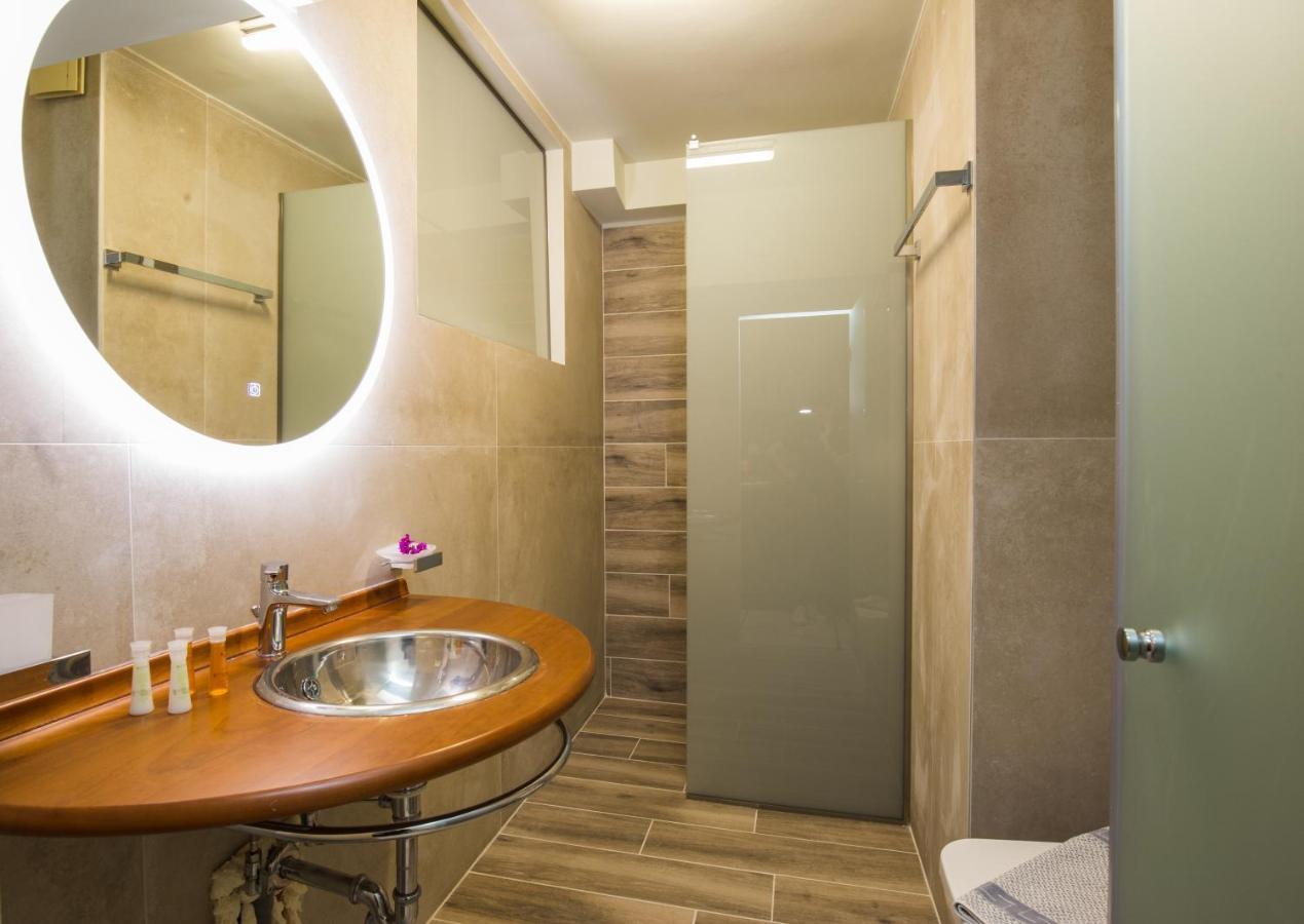 Lefkáda Limonero New City Apartment 2 With Private Parking מראה חיצוני תמונה