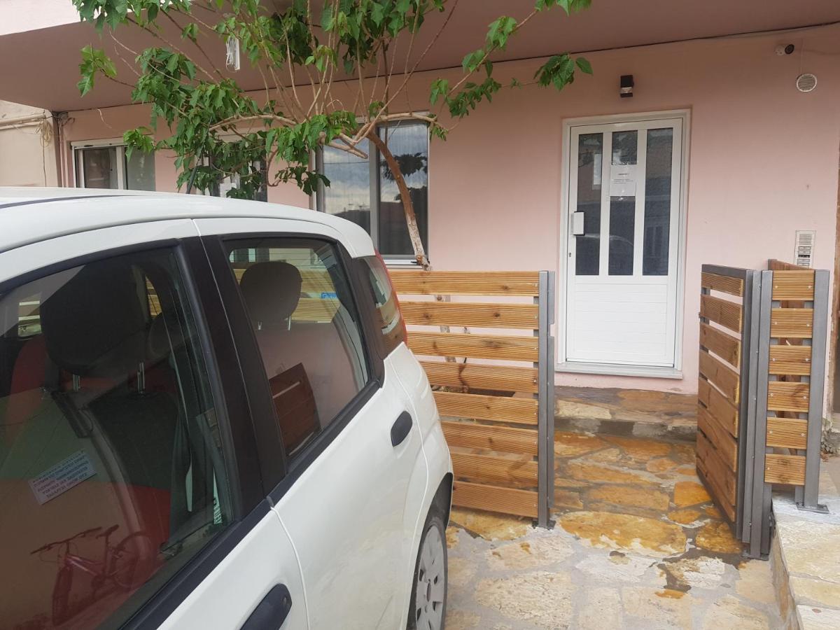 Lefkáda Limonero New City Apartment 2 With Private Parking מראה חיצוני תמונה